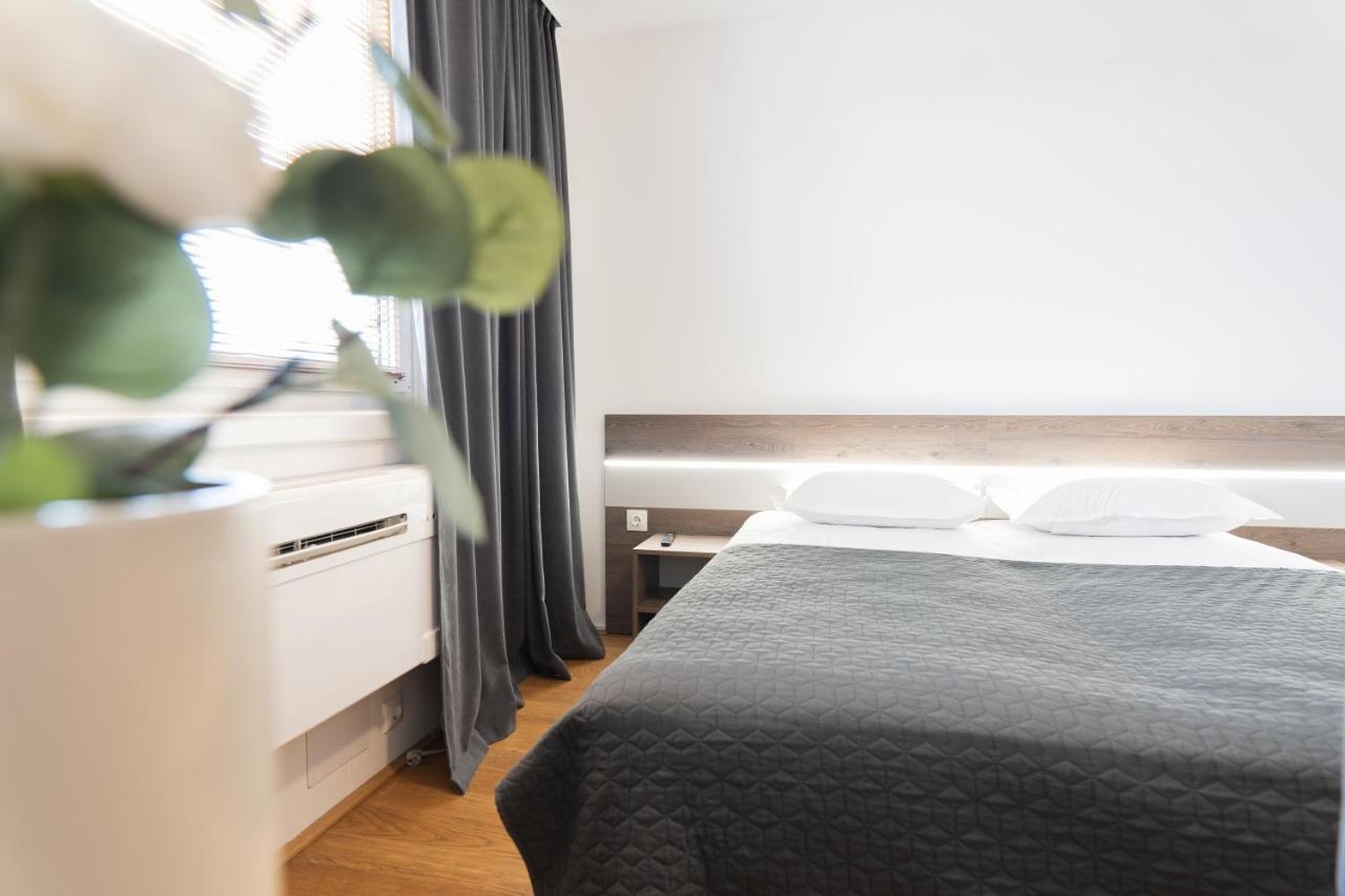 Hotel Triester Wien Ngoại thất bức ảnh