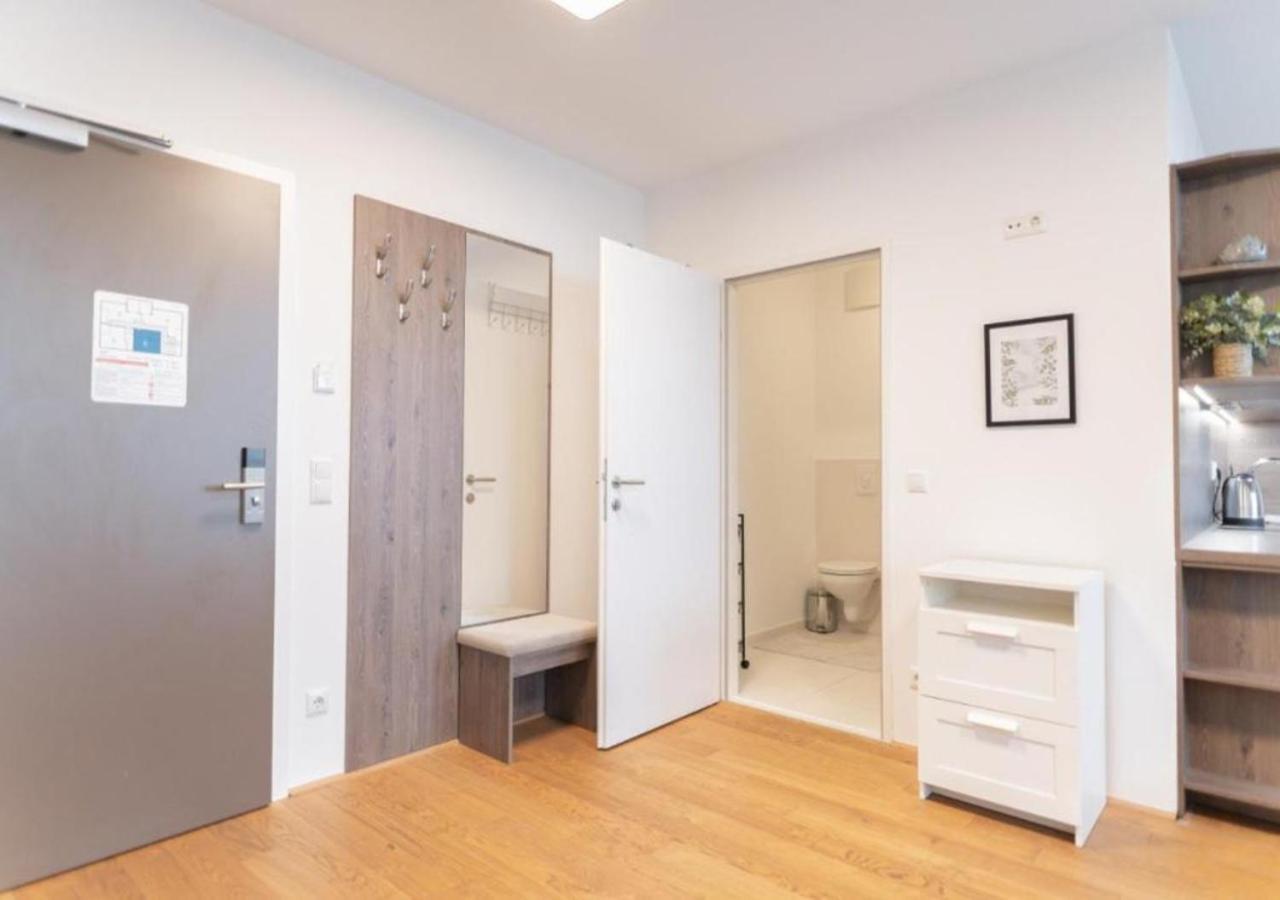 Hotel Triester Wien Ngoại thất bức ảnh